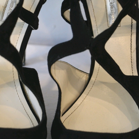 Black High Heels - Picture 6 of 8